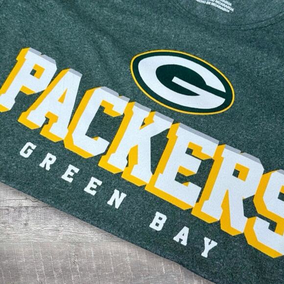 Green Bay Packers T Shirt Mens S Team Apparel Tri Blend Tee NFL Football - Picture 2 of 4
